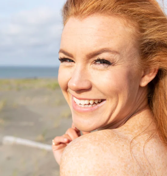 Understand perimenopause and menopause-related changes, common symptoms and the support options available to you.